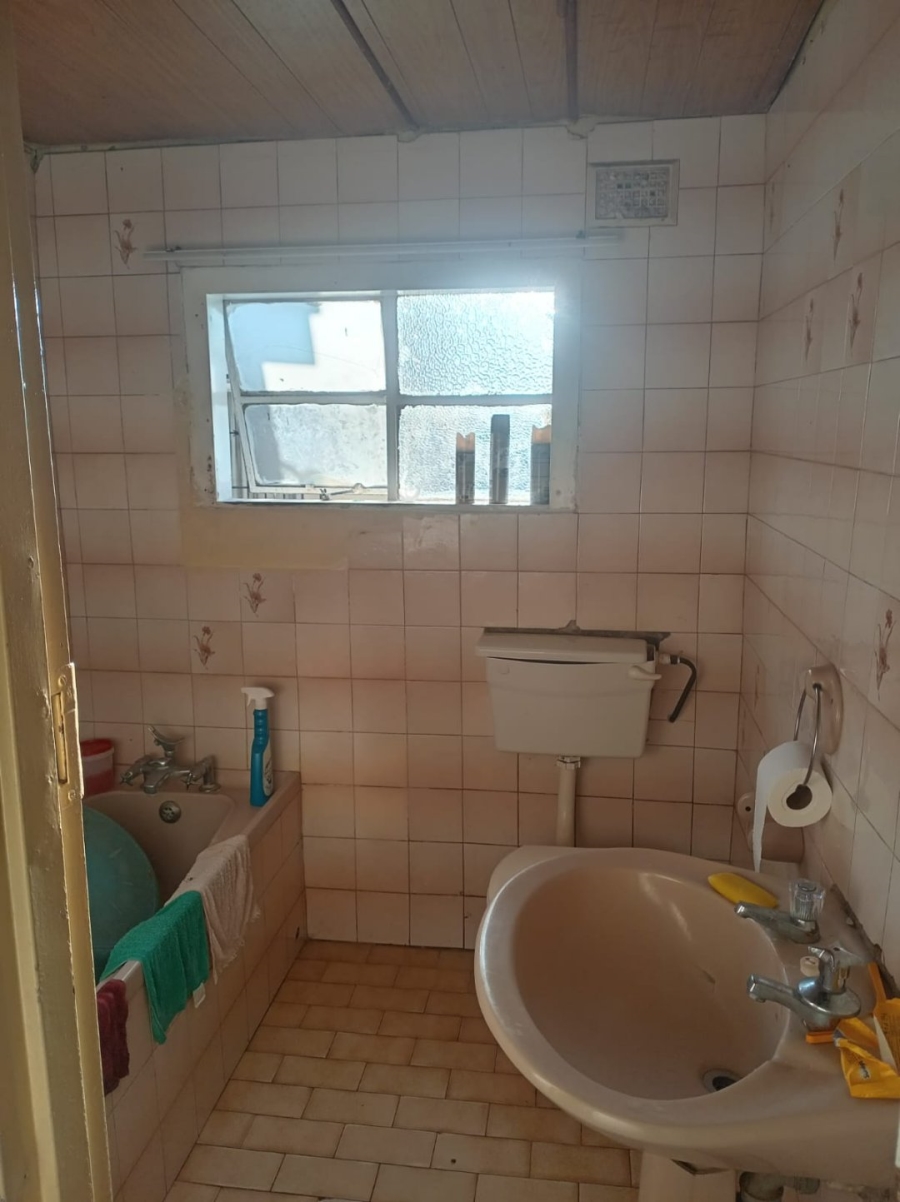 2 Bedroom Property for Sale in Mdantsane Nu 16 Eastern Cape